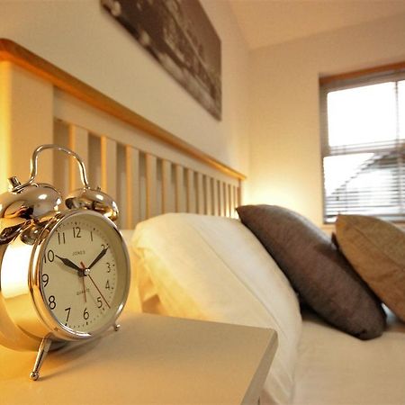 Kings Court Apartment 킹스턴어폰헐 외부 사진