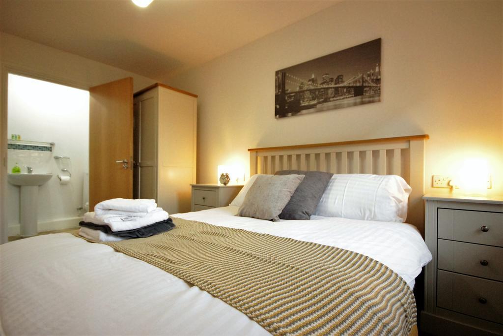 Kings Court Apartment 킹스턴어폰헐 외부 사진