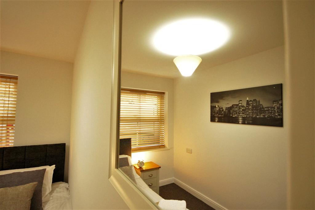Kings Court Apartment 킹스턴어폰헐 외부 사진